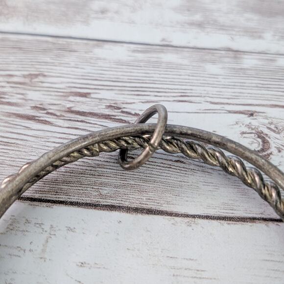 Vintage Bracelet 3 Bangles Linked Together - Fair Condition - Picture 4 of 11